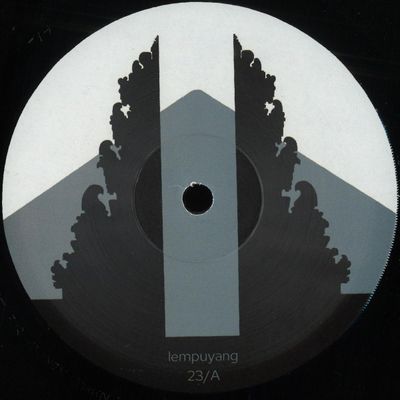 Adria Duch — Inner Peace EP vinyl cover