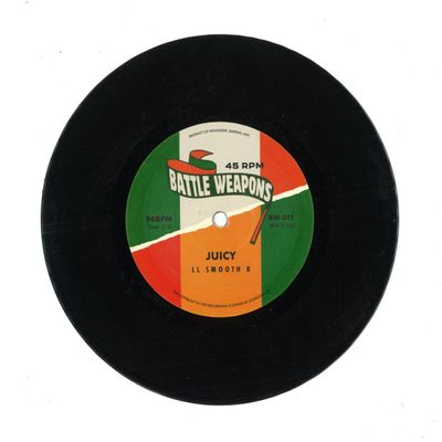 Battle Weapons Vol 11 — Juicy / In Love (7") vinyl cover