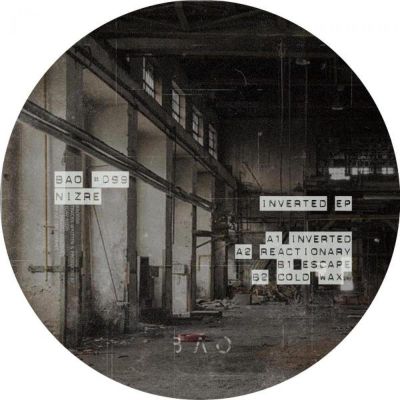 Nizre — Inverted vinyl cover