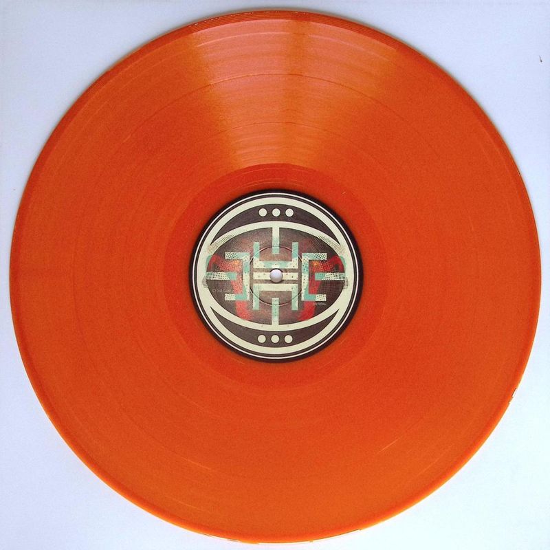 Various — VIBRACID 3 - BEYOND LOGIC EP vinyl cover