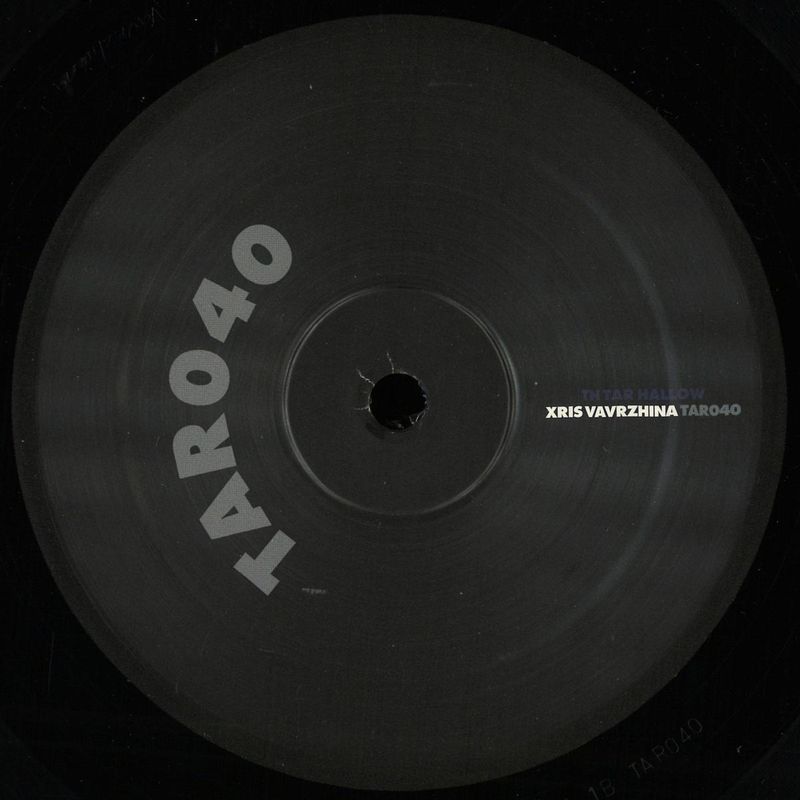 Xris Vavrzhina — Tar 40 vinyl cover