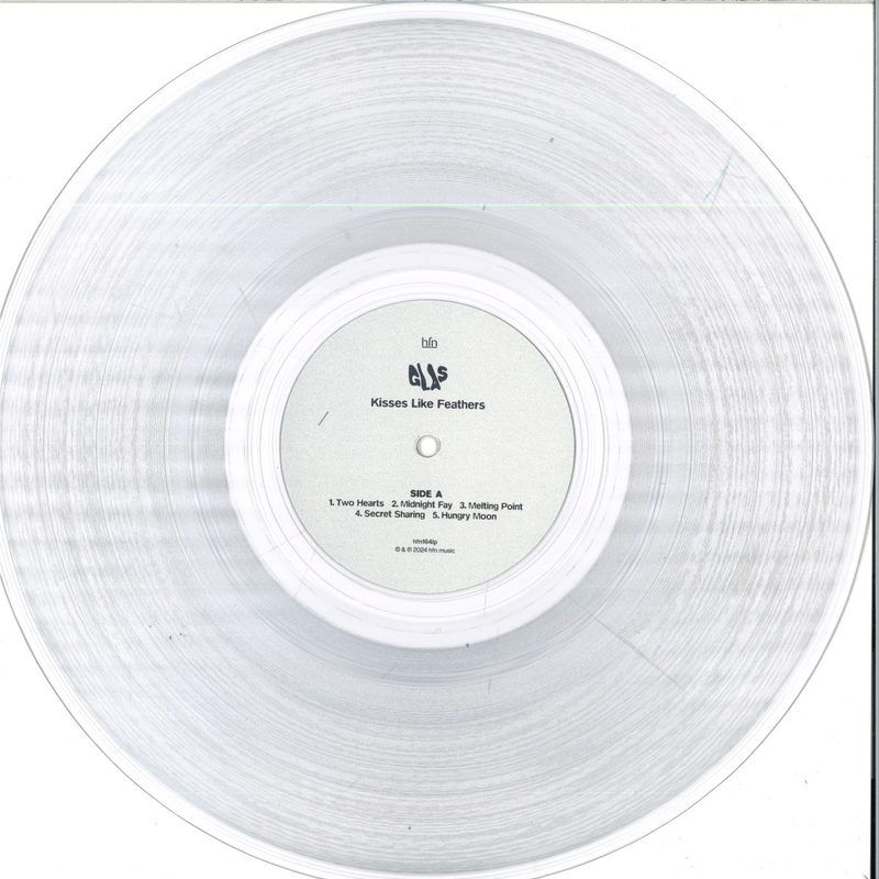 Glas — KISSES LIKE FEATHERS LP vinyl cover