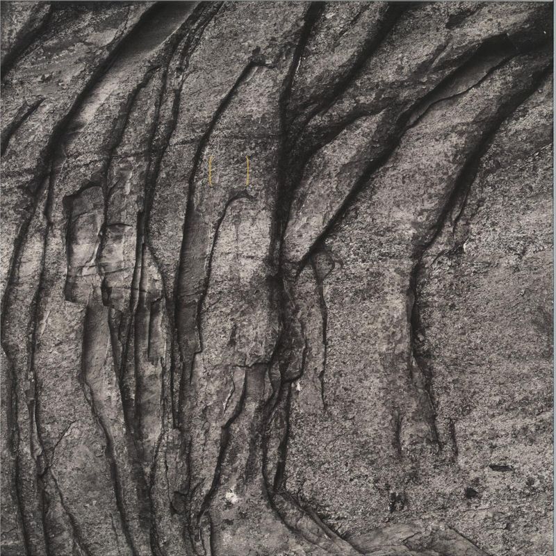 Møntero — Nothing Is Under Control vinyl cover