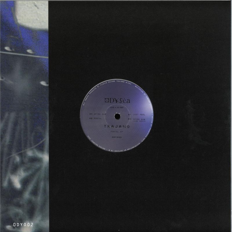 Trajano (feat. DVDE remix) — Portal EP vinyl cover