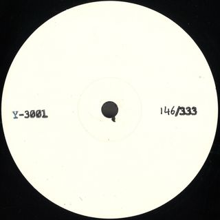 Solitary Dancer — Y-3001 vinyl cover
