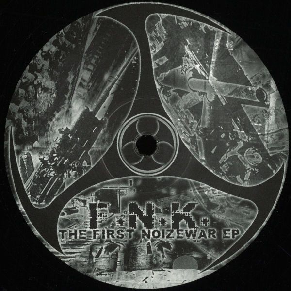 Fanatic Noize Killer — The First Noizewar EP vinyl cover