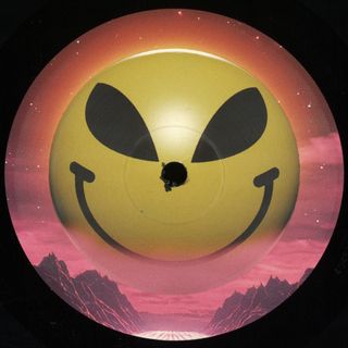 Alien Rave — Deep Space vinyl cover