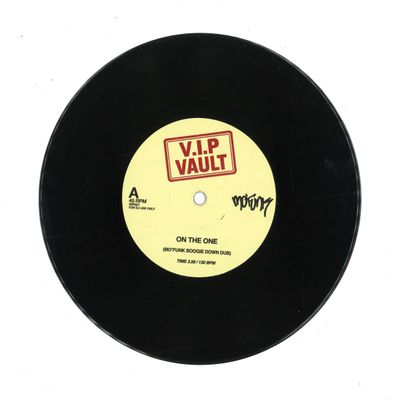 Mo’funk — On the One / You Give Me Something (7") vinyl cover