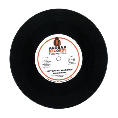 The Moments, The Rimshots — Just Having Your Love / Do What You Feel Pt. 1 (7") vinyl cover